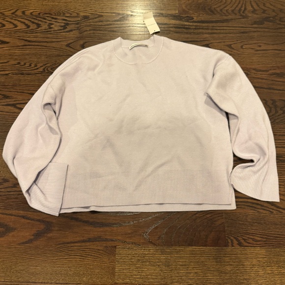 Abercrombie & Fitch Sweaters - Abercrombie sweater lavender small NWT